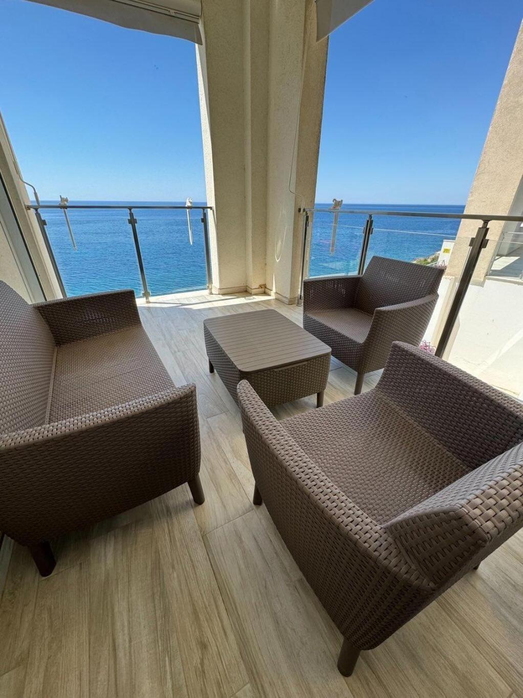 Paradise Beachfront View 2 Dobra Voda Exterior photo